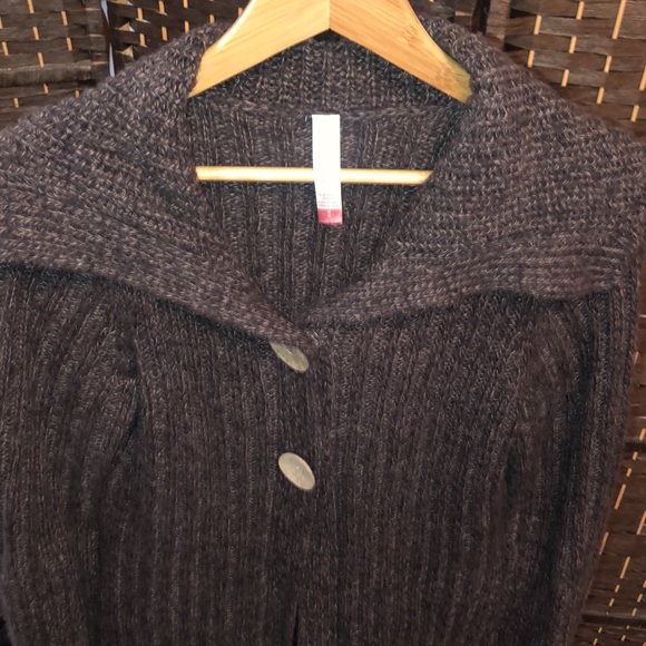 Long knit 2-button brown marble cardigan size medium - Picture 5 of 14